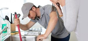 لوله بازکنی تجربه خدمات باز کردن لوله فاضلاب با فنر برقی در تهران تهرانپارس